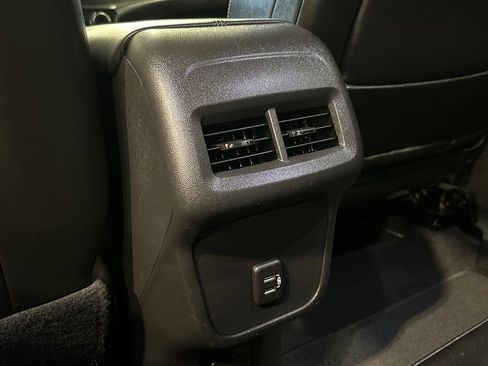 Used 2019 GMC Terrain SLT AWD/4WD image 29