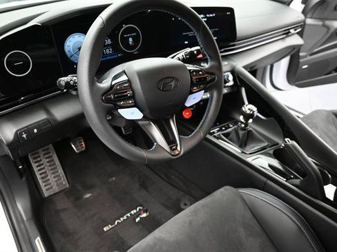 Used 2024 Hyundai Elantra N FWD image 10