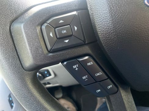 Used 2020 Ford F350 XLT w/ XLT Premium Package image 12