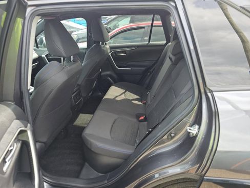 Used 2023 Toyota RAV4 SE w/ Convenience Package AWD/4WD image 19