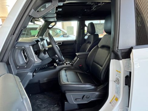 New 2026 Ford Bronco Outer Banks AWD/4WD image 6