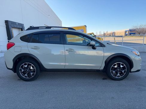 Used 2015 Subaru Crosstrek 2.0i Premium AWD/4WD image 14