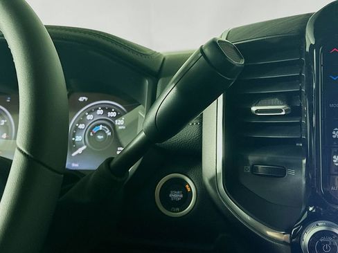 New 2026 RAM 4500 4x4 Crew Cab DRW w/ Laramie Trim Package image 12