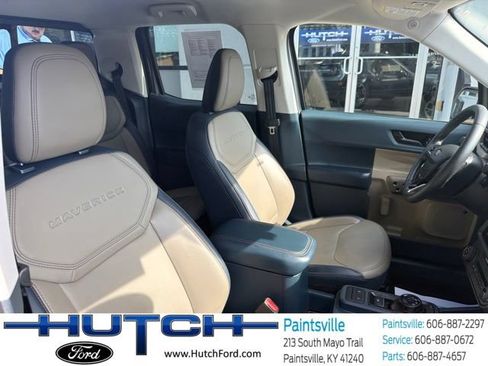 Used 2025 Ford Maverick Lariat w/ 4K Tow Package AWD/4WD image 24