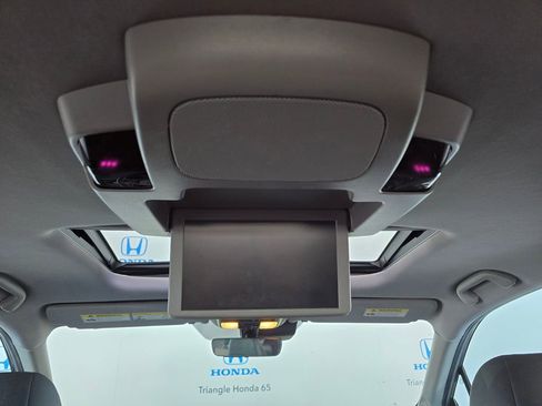 Used 2021 Honda Pilot Touring image 21