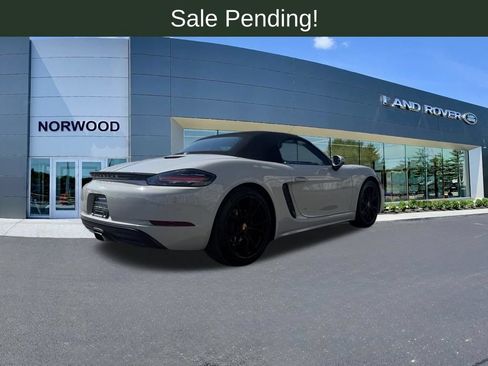 Used 2020 Porsche 718 Boxster RWD image 6