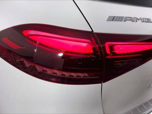 Certified 2024 Mercedes-Benz GLE 53 AMG 4MATIC image 24