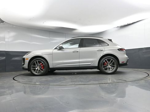 New 2026 Porsche Macan S AWD/4WD image 32