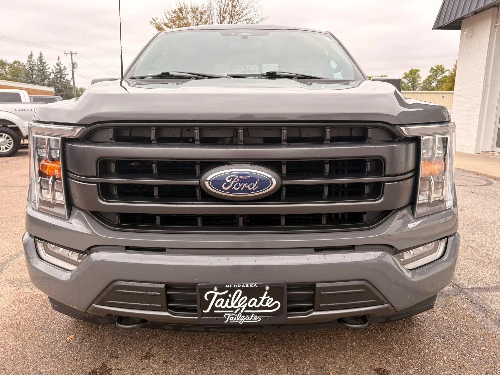 Used 2021 Ford F150 Lariat AWD/4WD image 3