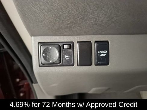 Used 2017 Nissan Frontier SL w/ Moonroof Package RWD image 15
