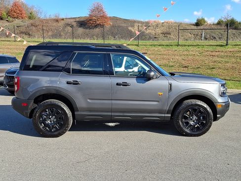 Certified 2025 Ford Bronco Sport Badlands AWD/4WD image 8