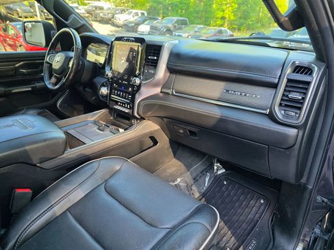 Used 2020 RAM 1500 Limited image 32
