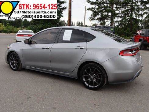 Used 2015 Dodge Dart SXT w/ Sun/Sound Group FWD image 8