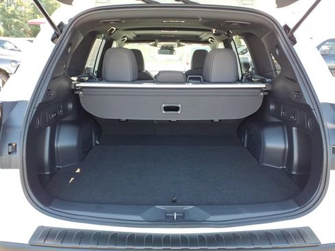 Certified 2026 Subaru Forester Premium AWD/4WD image 18