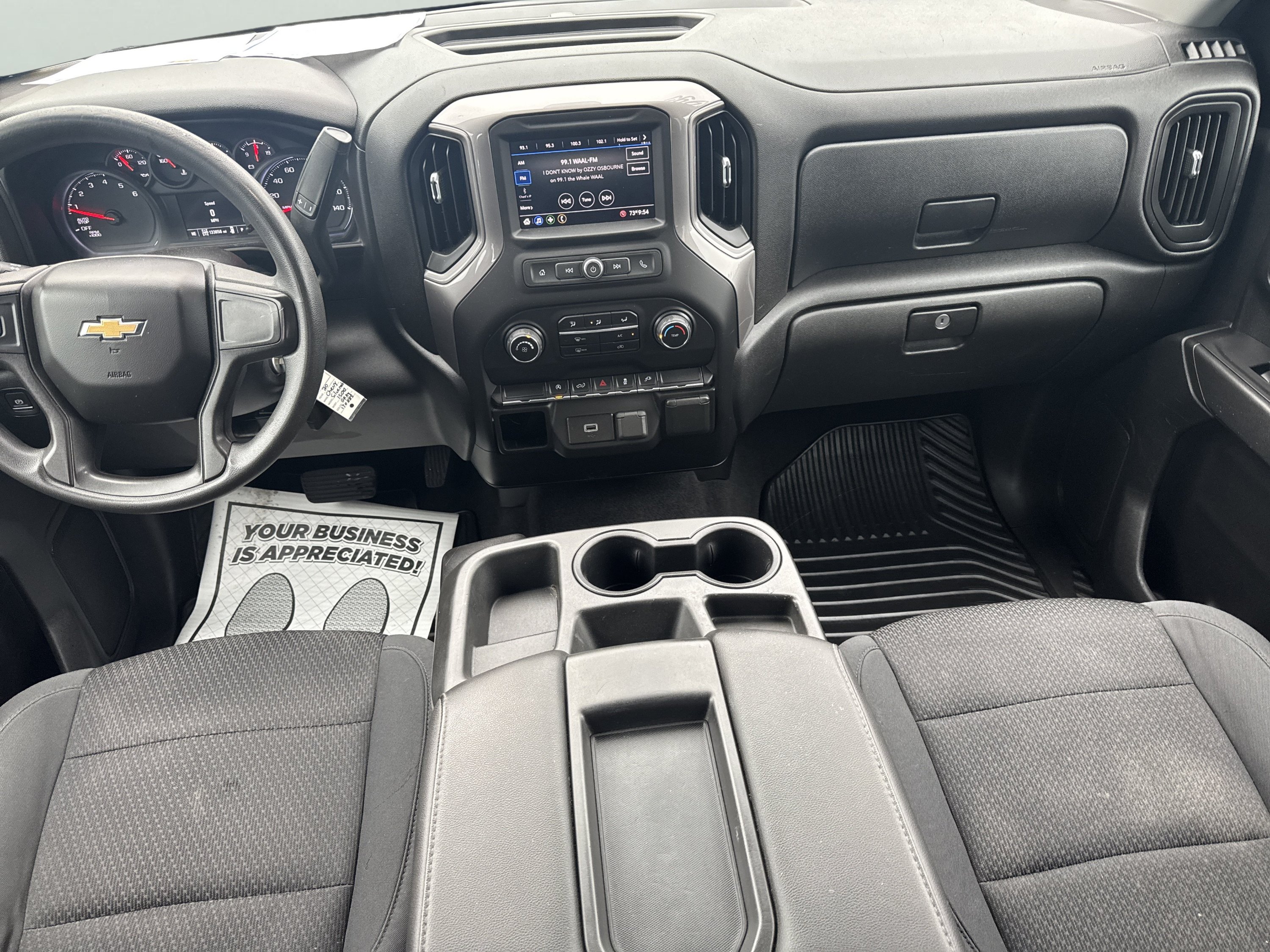 Used 2020 Chevrolet Silverado 1500 Custom w/ Custom Value Package AWD/4WD image 18