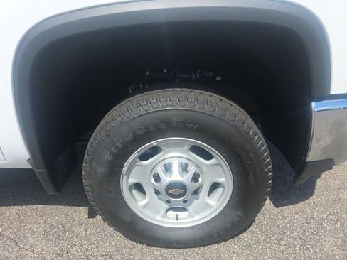 New 2024 Chevrolet Silverado 2500 W/T w/ WT Convenience Package RWD image 11