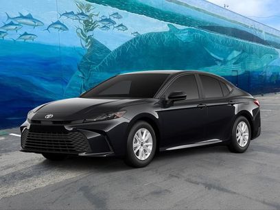 New 2026 Toyota Camry LE w/ Convenience Package