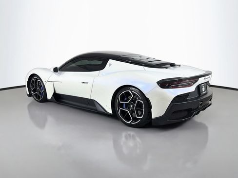 Used 2022 Maserati MC20 Coupe RWD image 7