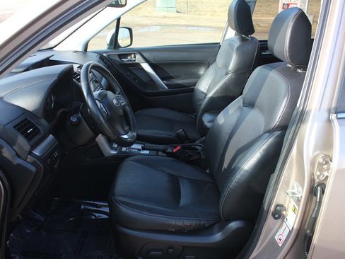 Used 2014 Subaru Forester 2.5i Limited w/ Popular Package #2 image 32