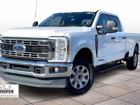 Used 2024 Ford F250 XLT image 11