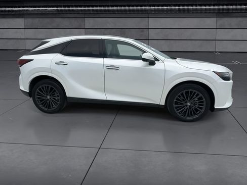 Certified 2025 Lexus RX 350 Premium w/ Convenience Package FWD image 9