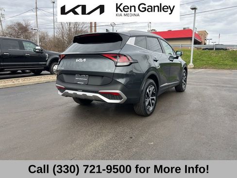 Certified 2024 Kia Sportage EX image 9