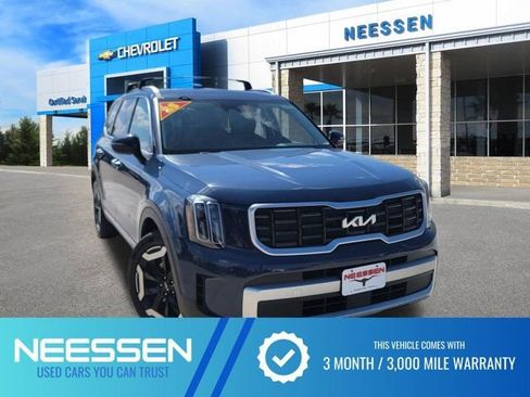 Used 2025 Kia Telluride S AWD/4WD image 1