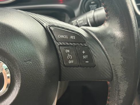 Used 2016 MAZDA MAZDA3 i Touring w/ Popular Equipment Package FWD image 25