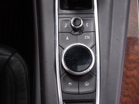 Used 2023 Cadillac Escalade Sport Platinum image 32