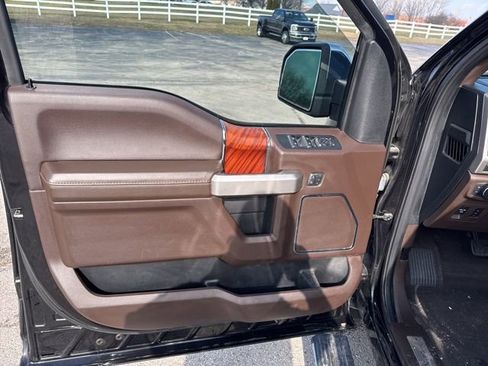 Certified 2019 Ford F150 King Ranch w/ Equipment Group 601A Luxury image 16