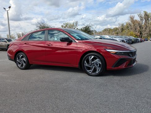 New 2026 Hyundai Elantra Sport image 2