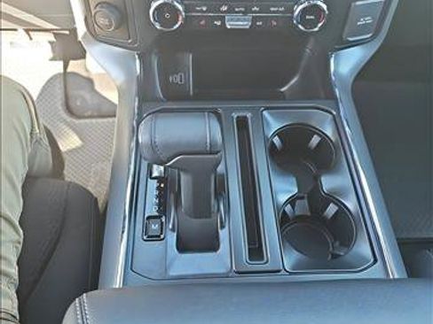 New 2026 Ford F150 XLT w/ Equipment Group 302A MID image 18