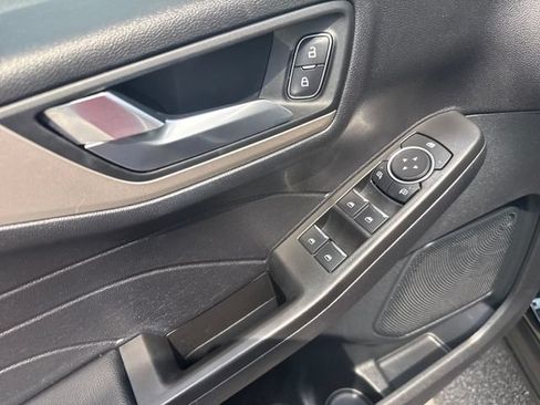Used 2021 Ford Escape SEL AWD/4WD image 10