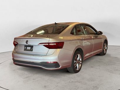 Used 2024 Volkswagen Jetta SE
