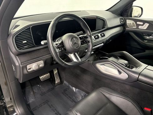 Used 2025 Mercedes-Benz GLE 450e 4MATIC image 9