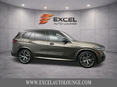 Used 2022 BMW X5 xDrive40i w/ M Sport Package AWD/4WD image 10