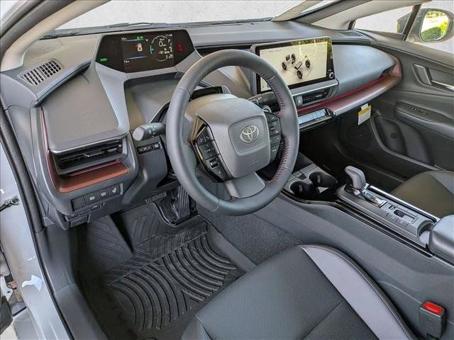 New 2026 Toyota Prius Plug-In Hybrid FWD image 3