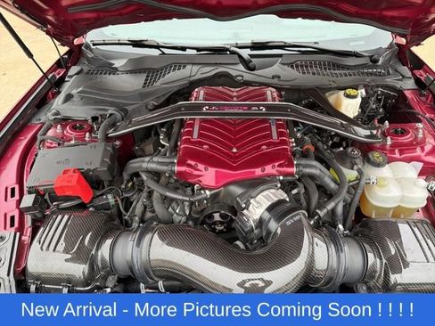 Used 2025 Ford Mustang GT Premium RWD image 6