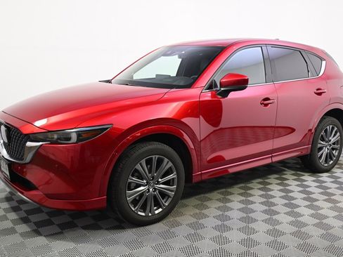 Used 2025 MAZDA CX-5 Signature image 2