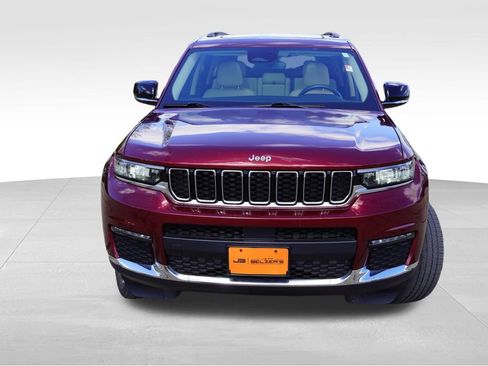 Certified 2022 Jeep Grand Cherokee L Limited AWD/4WD image 12