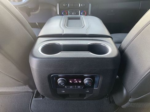 Used 2022 Chevrolet Tahoe Z71 AWD/4WD image 20