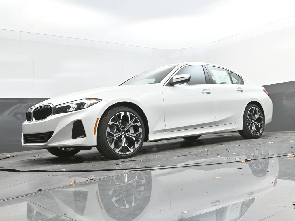 Used 2026 BMW 330i Sedan w/ Premium Package RWD image 33