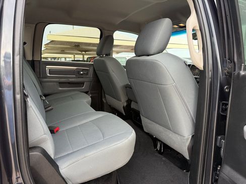 Used 2017 RAM 2500 SLT w/ Luxury Group AWD/4WD image 20