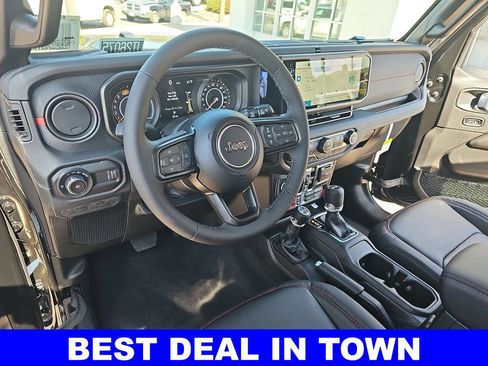 New 2026 Jeep Wrangler Unlimited Rubicon AWD/4WD image 18