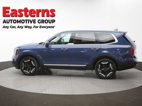 Used 2025 Kia Telluride S FWD image 63