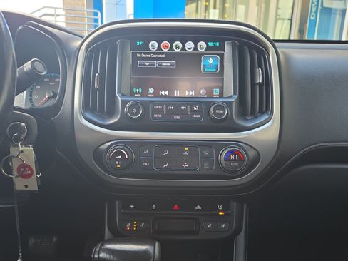 Used 2018 GMC Canyon SLT w/ Driver Alert Package image 20