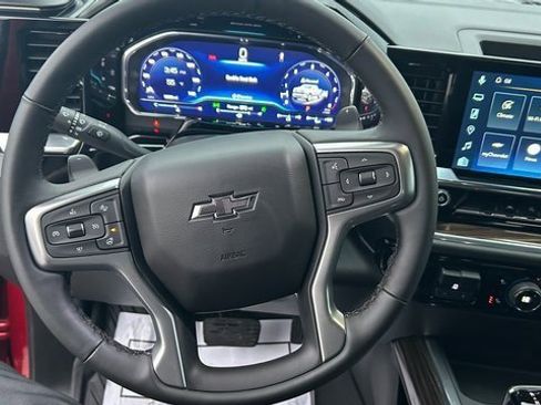 Certified 2025 Chevrolet Silverado 1500 RST image 25