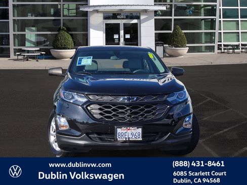Used 2018 Chevrolet Equinox LS w/ LPO, Blackout Package image 2