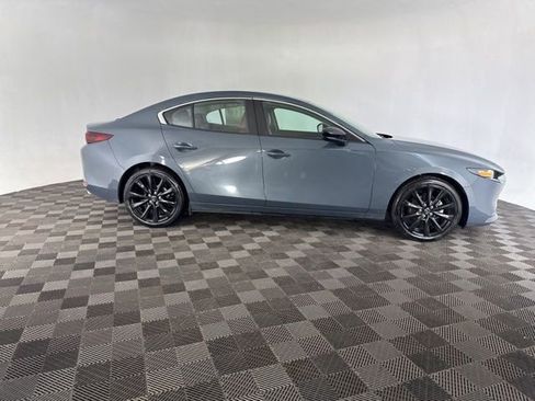 Used 2023 MAZDA MAZDA3 s image 6