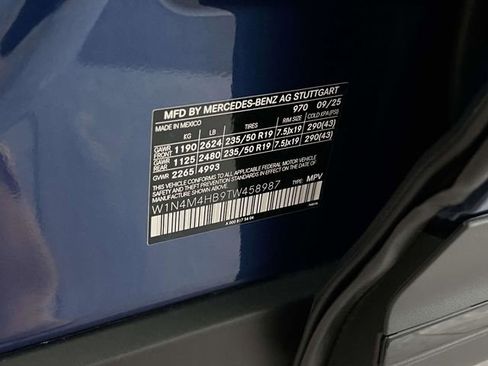 New 2026 Mercedes-Benz GLB 250 4MATIC image 18